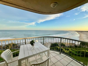 Unit 15 Monterey Lodge